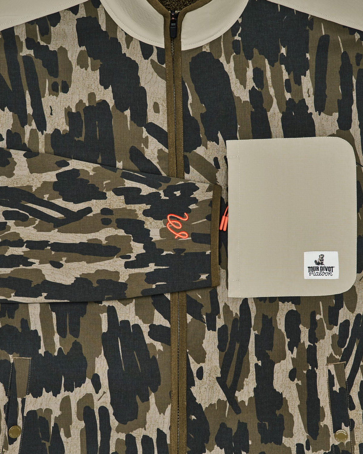Tour Divot Camo Sherpa Jacket - Bark Camo Malbon Men